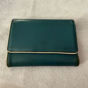 Coach Y2K Vintage Leather Wallet